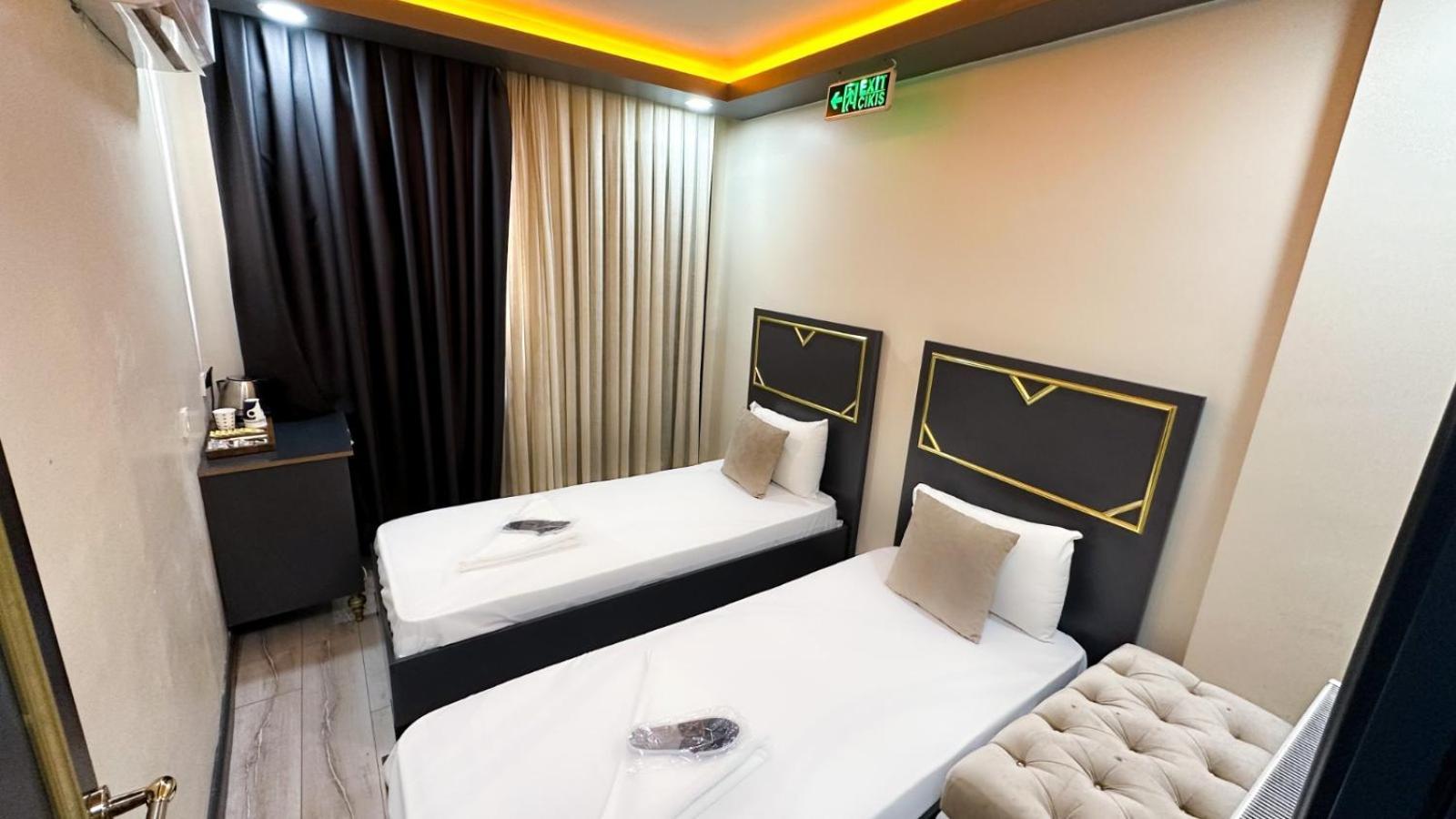 Dnz Taxim Feridiye Hotel Provincia di Provincia di Istanbul Esterno foto